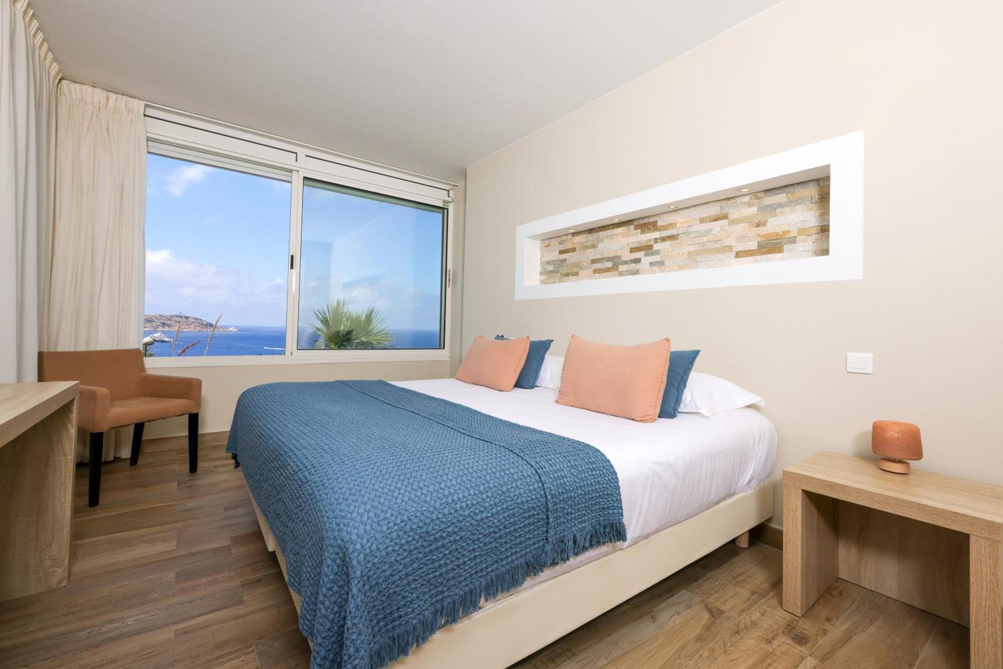 Le Saint Erasme, Hotel Eco Friendly Calvi  Exterior photo